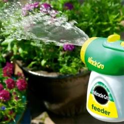Miracle-Gro Soluble Feeder -Garden Tool Store 12838275 1224832979331002