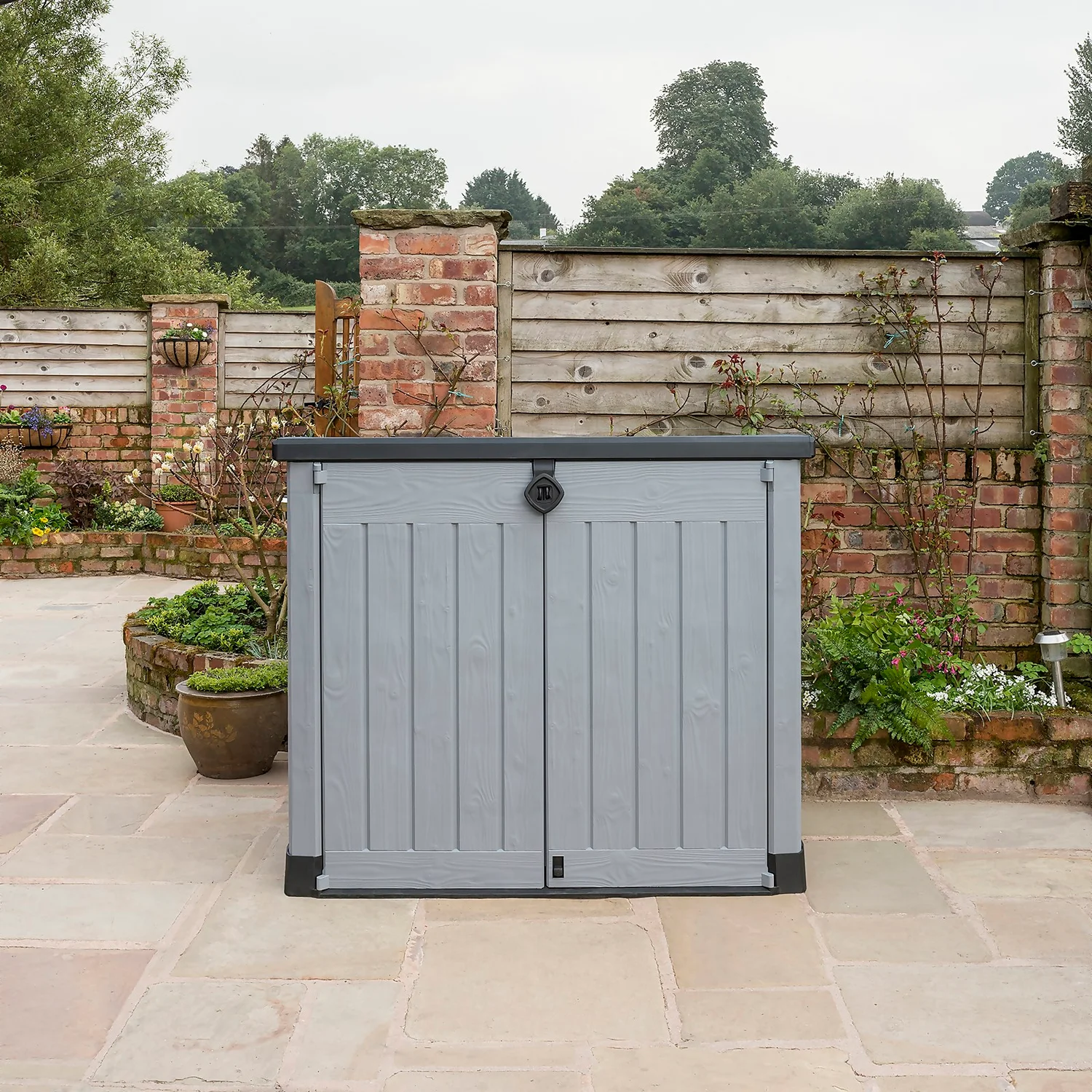 Keter Store It Out Ace Outdoor Garden Storage Shed 1200L - Grey / Graphite 2 Keter Store It Out Ace Outdoor Garden Storage Shed 1200L - Grey / Graphite - Image 2