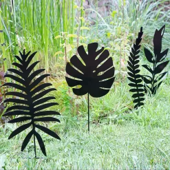 Jungle Black Ground Stakes - 45cm (Assorted Designs) -Garden Tool Store 13981010 2095005324325265